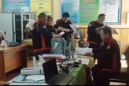Kejari Jember Geledah Sekolah Usut Korupsi Anggaran BOS