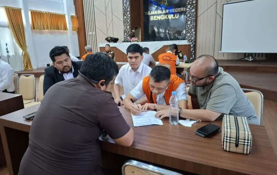 Skandal Korupsi Tambang 1,8 Triliun: Tersangka Utama Dilimpahkan