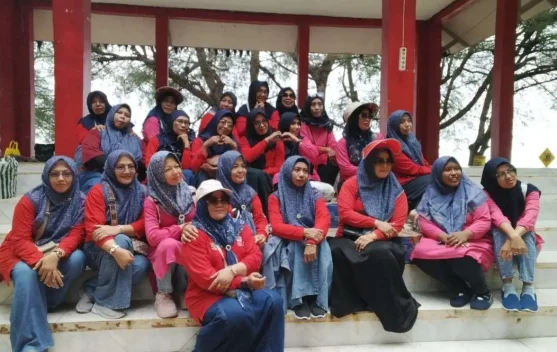 Kompak Rekreasi, Gugus 01 Eratkan Silaturahmi