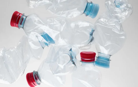 PFAS dan Mikroplastik Dapat Ganggu Hormon pada Perempuan