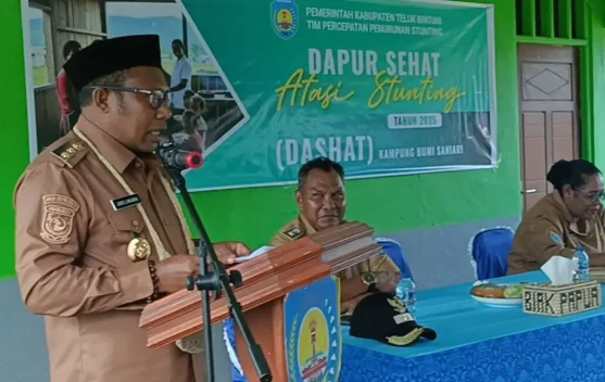 Wabup Bintuni Resmikan Dapur Stunting Di SP 3 