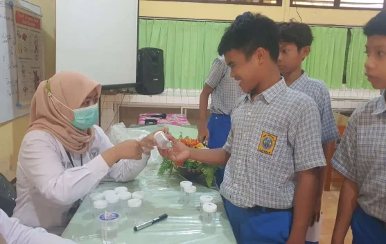 BNN Kota Mataram Tes Urine Massal Anak SMP