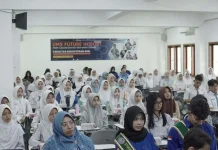 UMS Future-Insight Ajak Puluhan Siswa SMA Kenali Kedokteran-Gigi