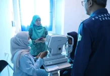 Warga Dapat Layanan Cek Kesehatan dan Kacamata Gratis