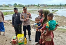 Polres Lhokseumawe Salurkan Bantuan kepada Warga Syamtalira Bayu