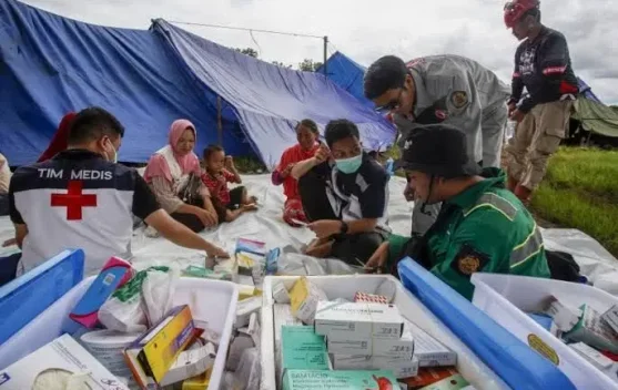 Penyakit Kulit Mulai Menyerang Pengungsi Banjir di Langkahan