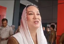 Bupati Natuna Tangani Nelayan Terdampar di Malaysia 