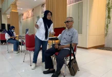 Panitia Natal Bersama 2025 Surakarta, Berikan Kacamata Gratis