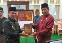 Gubernur Norsan: Pantun Perkuat Karakter Bangsa