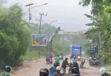 Banjir Terjang Lombok Tengah, Bupati Ajak Warga Peduli Lingkungan