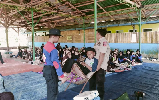 Siswa Mts di Tasikmalaya Mendapat Materi Kesiapsiagaan Bencana