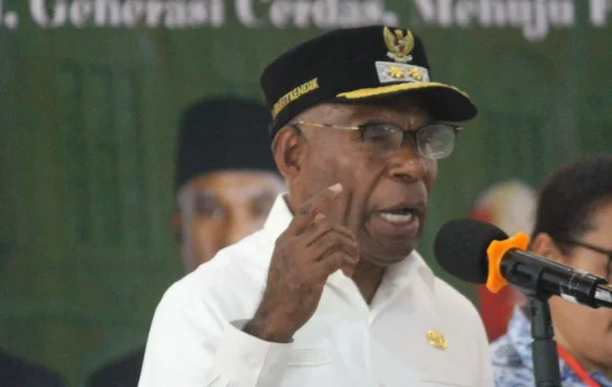 Buka Rakerdik, Wabup Donatus Nimbitkendik Tegaskan Pembenahan Pendidikan