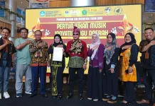 Lagu Daerah Kaltim Karya Rini Esti Utami Direvitalisasi