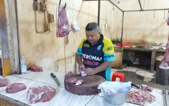 Jelang Nataru Harga di Pasar Anyar Stabil