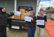 Keluarga Besar Kemenag Sumbawa Bantu Aceh dan Sumatera 