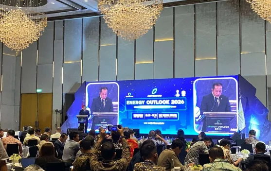 Menkop Minta Percepatan Distribusi Energi untuk Operasionalisasi Kopdes