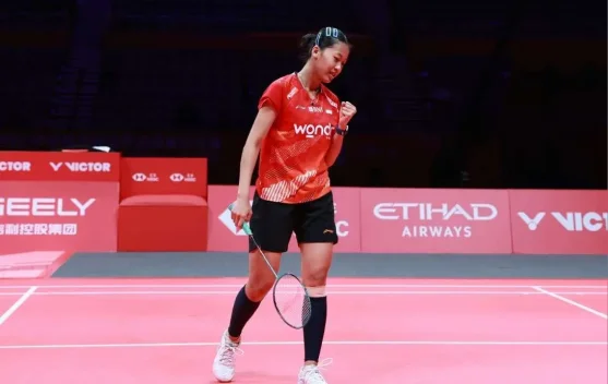 Putri KW Kalah dalam Tiga Gim di WTF