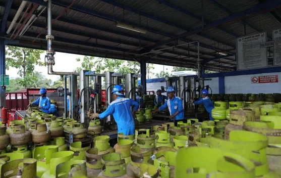 Pertamina Kirim 360 Ton Gas LPG untuk Aceh 