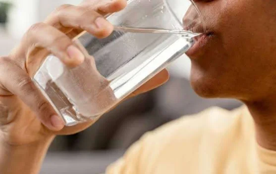 Air Terdistilasi Jaga Hidrasi Tubuh Secara Optimal