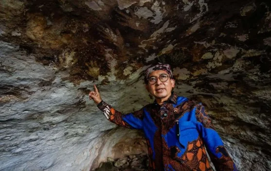 Minister Stresses Importance of Conserving Mananga Marapu Cave Site