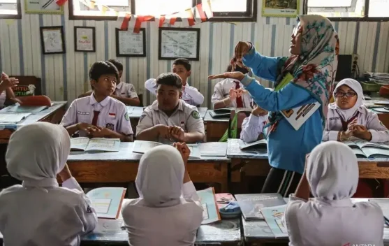 Japanese Embassy Offers Non-Degree Scholarships for Indonesian Teachers