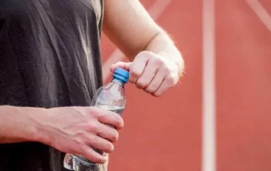 Dampak Minum Minuman Isotonik Setiap Habis Berolahraga