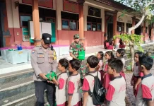 Polsek Gianyar Monitoring Pendistribusian Program MBG