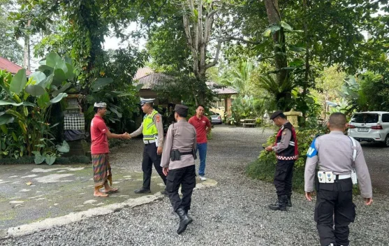 Patroli Polsek Rendang Jaga Kamtibmas Menjelang Nataru