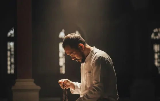 Refleksi Akhir Tahun Pengingat Dekatnya Ajal