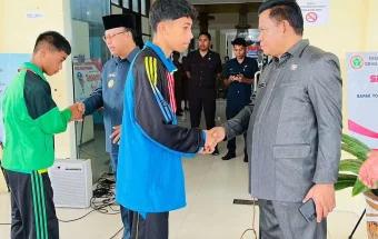 Bupati Sumba Barat Sambut Kontingen Tinju Berprestasi Porprov
