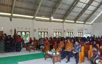 Wabup Sumba Barat Hadiri Natal Keluarga Kemenag Kristen