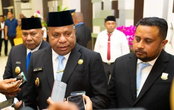 Gubernur Fakhiri Sampaikan Belasungkawa Korban Kecelakaan Laut Yapen