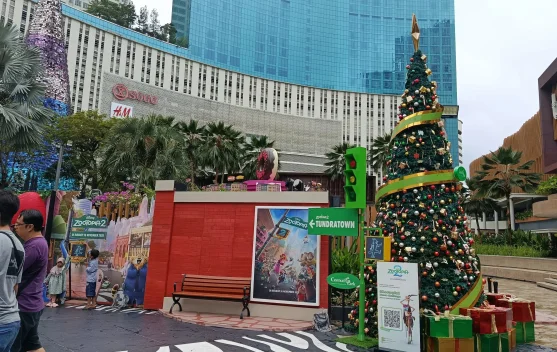 Dekorasi ‘Zootopia’ Hiasi Taman Mal Jelang Tahun Baru