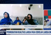 Sekolah Lansia BKL Istiqomah Dorong Lansia Tetap Produktif