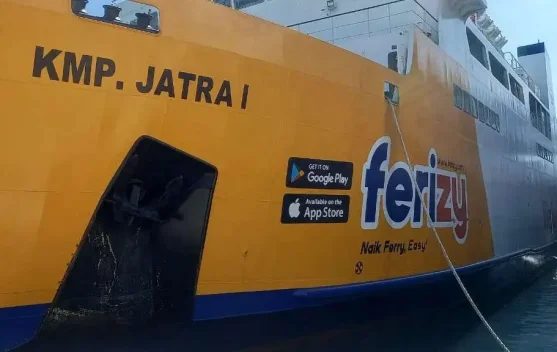 KMP Jatra 1 Sandar di Pelabuhan Gunungsitoli 