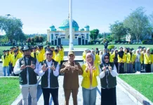 Safwandi Resmi Lepas Mahasiswa KKN UTU