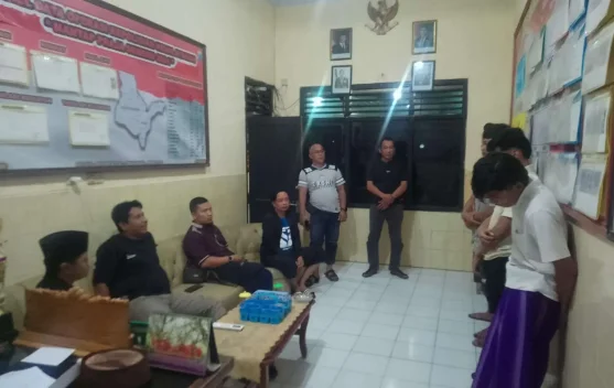Polisi Amankan Empat Pemuda Pesta Miras di Sampang