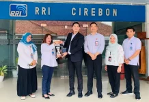 OJK Cirebon dan RRI Perkuat Literasi Keuangan
