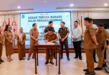 Penataan Aset Daerah, Pemkab Kapuas Serah Terima BMN/BMD ke Kejaksaan Negeri