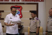 Wakil Walikota Tanjungbalai Terima Sertifikat Aset dari BPN
