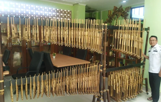 PLUT Kumkm Bandung Sediakan Akses Pembiayaan Pelaku Usaha