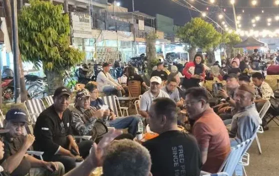 Bupati Sofyan Pantau Aktivitas UMKM di Teras Telaga