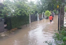  Hujan dari  Semalam, Pemukiman di Bekasi Tergenang Air