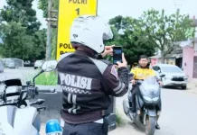 Bandung Police Trial Handheld ETLE System for Traffic Violations