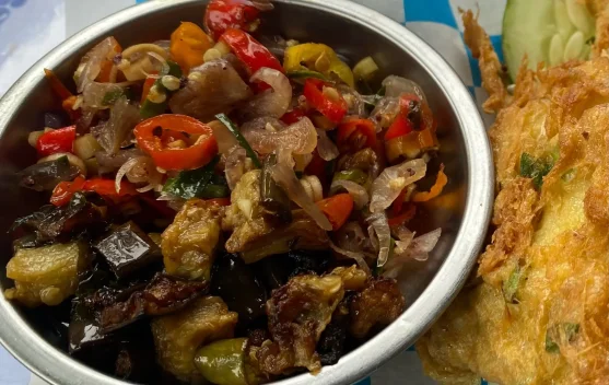 Sambal Matah Segar Jadi Favorit Anak Muda