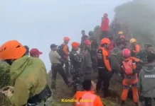 Cuaca Ekstrem Hambat Evakuasi Pesawat ATR 42-500