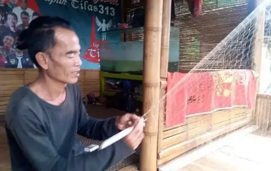 Eksistensi Produsen Jala Ikan Warga Desa Babakan Kecamatan Ciseeng