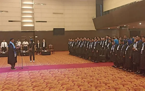 Ratusan Advokat PERADI Riau Mengambil Sumpah 