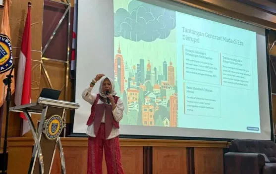 Yanti Rahmi Nur, Tampil Menjadi Pembicara di UNIBA