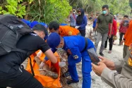 Polisi Dalami Penemuan Jenazah Perempuan di Pantai Teluk Sekedik